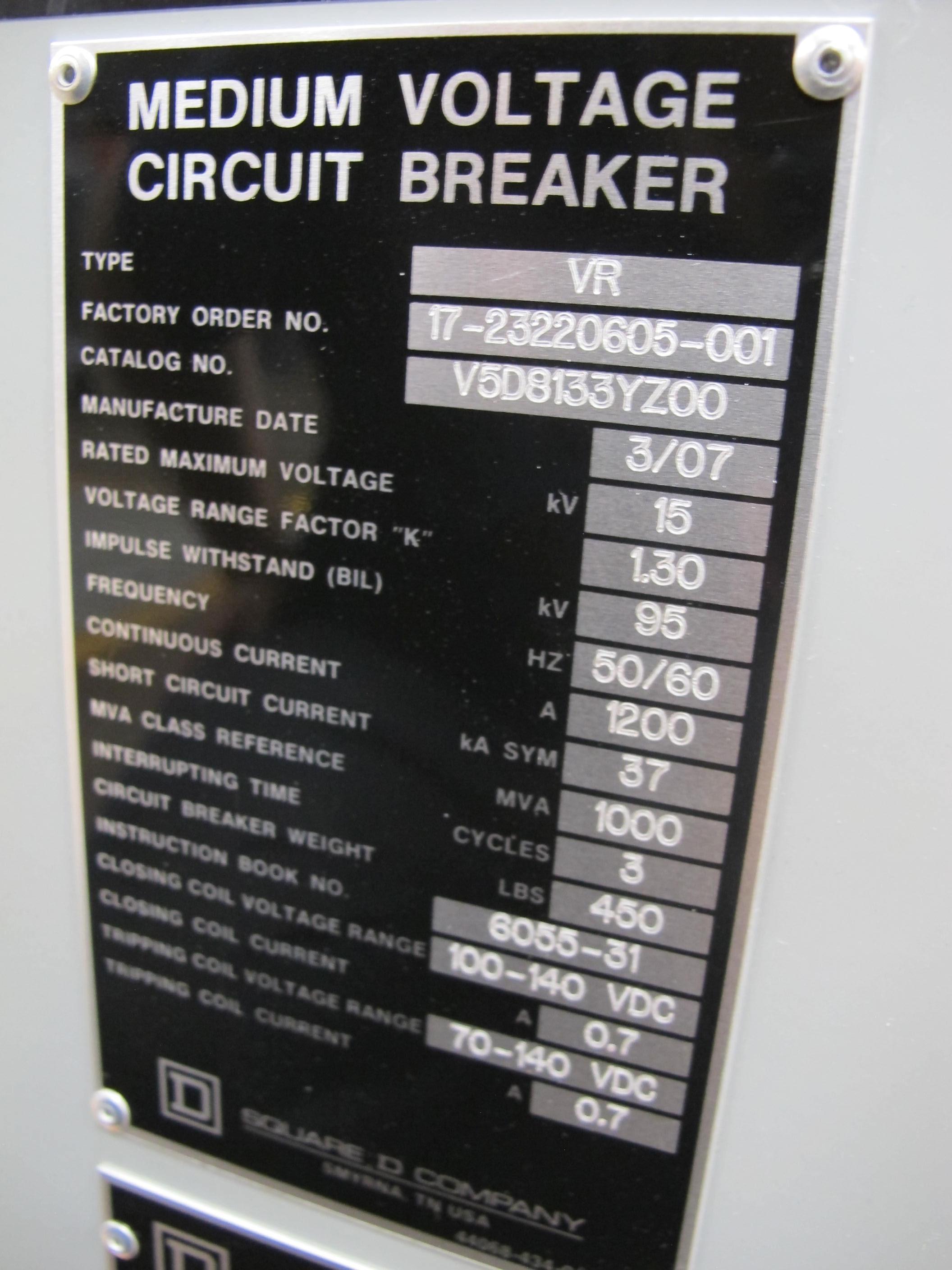 SQUARE-D MEDIUM VOLTAGE CIRCUIT BREAKER, MODEL# F-151, 534, MAX VOLTAGE 15 KV, FREQUENCY 50/60 HZ. LOADING & HANDLING FEE $15-4021